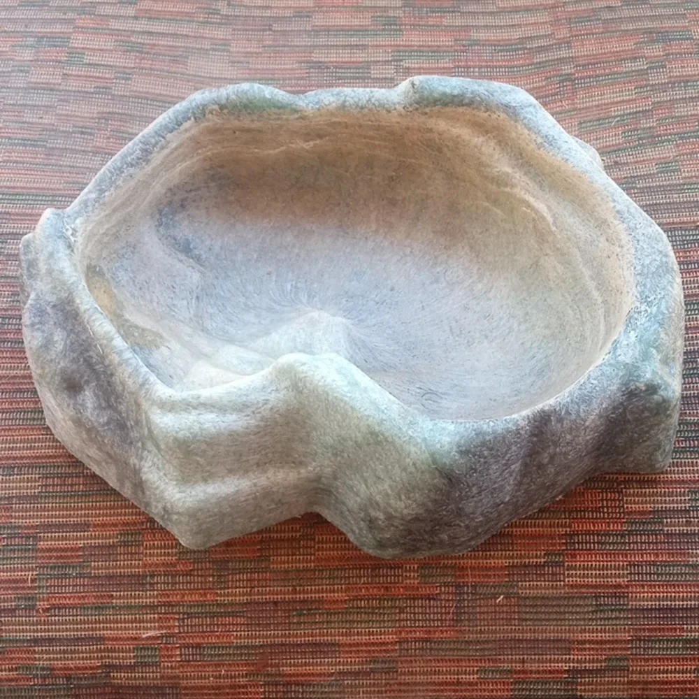 Zoo Med Repti Rock Reptile Water/Feed Dish. Large